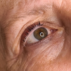 Lash lift and tint